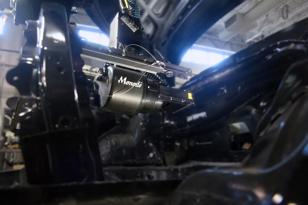 monode machine marking a car